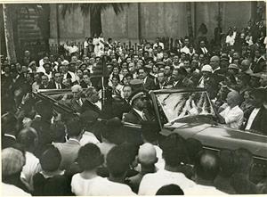 El president arriba a la Biblioteca-Museu Balaguer per participar en la commemoració dels cent anys de la mort del poeta Cabanyes