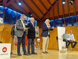 El Vendrell homenatja l'artista i polític Joan Descals