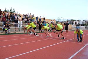 El Vendrell inaugura la pista municipal d’atletisme Joaquín Seijo. Ajuntament del Vendrell