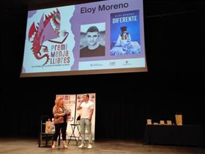 Elisenda Roca i Eloy Moreno, guanyadors dels Premis Menjallibres 2023