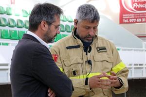 Els Bombers aixequen el confinament per l’incendi de Calafell. ACN