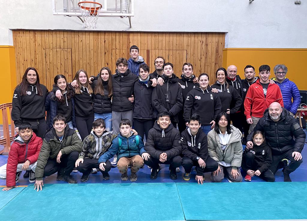 Els judoques del Club Judo Vilafranca-Vilanova. Eix