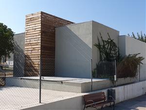 En marxa la caldera de biomassa i xarxa de calor que escalfarà diversos edificis municipals de Canyelles