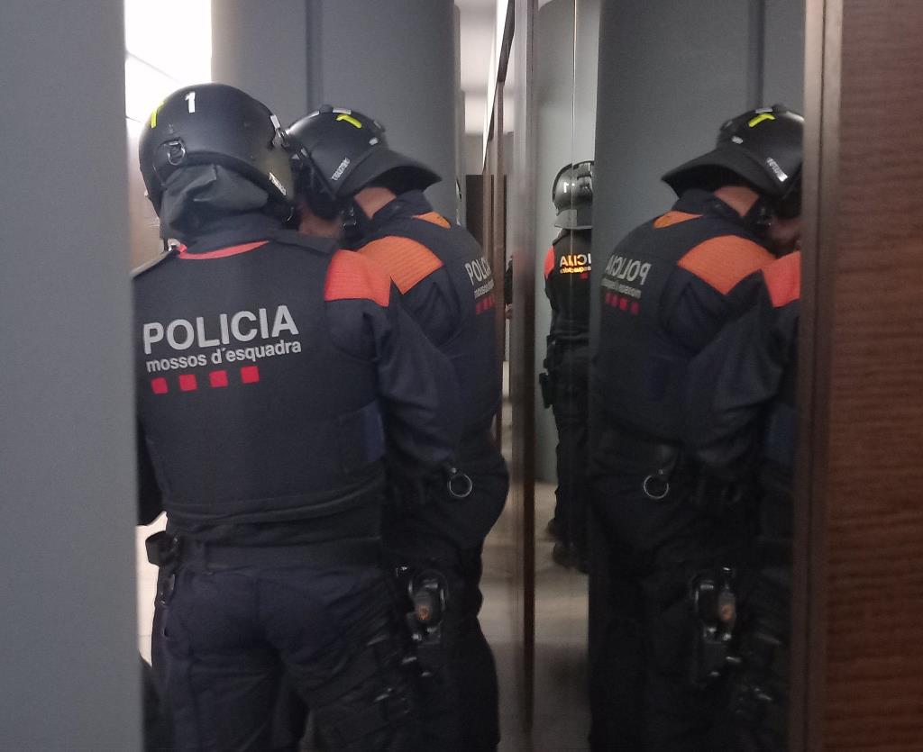 En marxa un operatiu dels Mossos contra una organització italiana establerta a Catalunya vinculada al tràfic de drogues. ACN