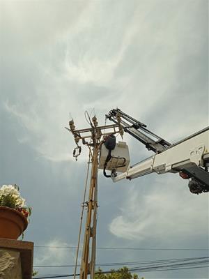 Endesa reforma part de la xarxa elèctrica a Cubelles per a millorar el servei al municipi. Endesa