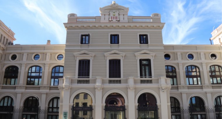 Façana de l'Ajuntament de çSabadell. Ajuntament de Sabadell