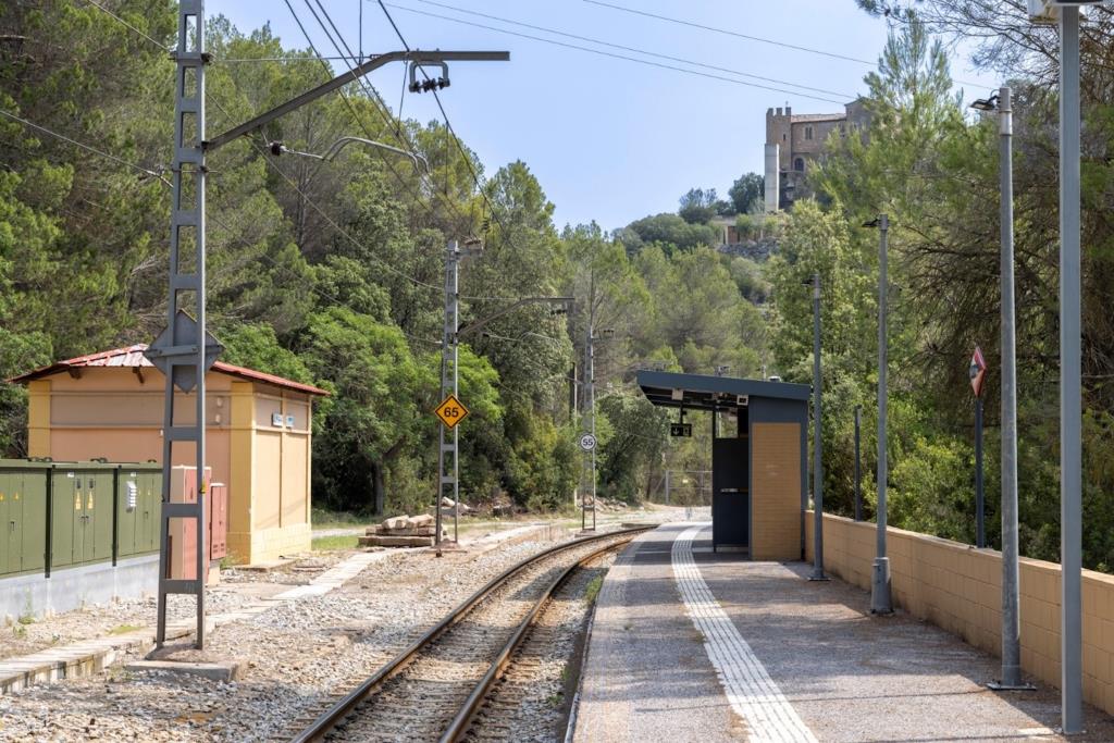 FGC encarrega un estudi per veure si és factible desdoblar les línies d'Igualada (R6) i Manresa (R5). ACN