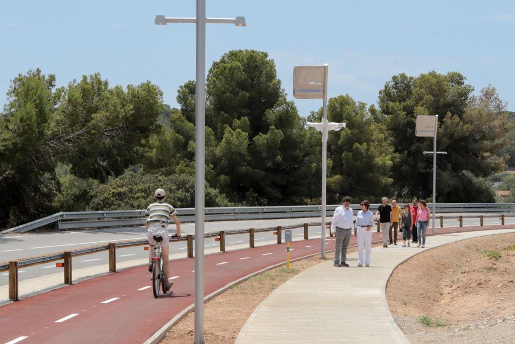 Finalitzat l’itinerari de vianants i carril bici a la BV-2113, entre Ribes, Puigmoltó i les Roquetes. Ajt Sant Pere de Ribes