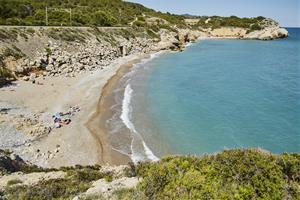 Imatge de la platja de l'Home Mort de Sitges. Ajuntament de Sitges