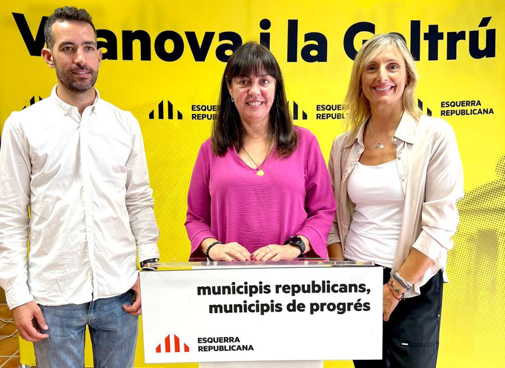 Jordi Medina, Olga Arnau i Conxi Martínez en roda de premsa. Eix