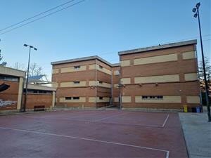 La construcció de la nova escola Montcau de Gelida, més a prop