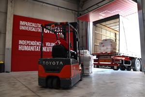 La Creu Roja envia 34 tones d’ajut humanitari pel terratrèmol de Turquia i Síria des de Sant Martí de Tous