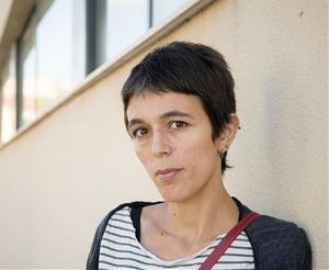 La periodista vilafranquina Mònica Ramoneda presenta una novel·la sobre el complex laberint de la malaltia mental. EIX