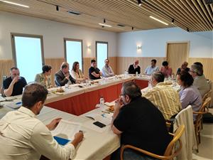 L'Agència del Garraf promou la participació de directius i directives d'empreses i institucions de la comarca en un grup de treball d'innovació i R+D.