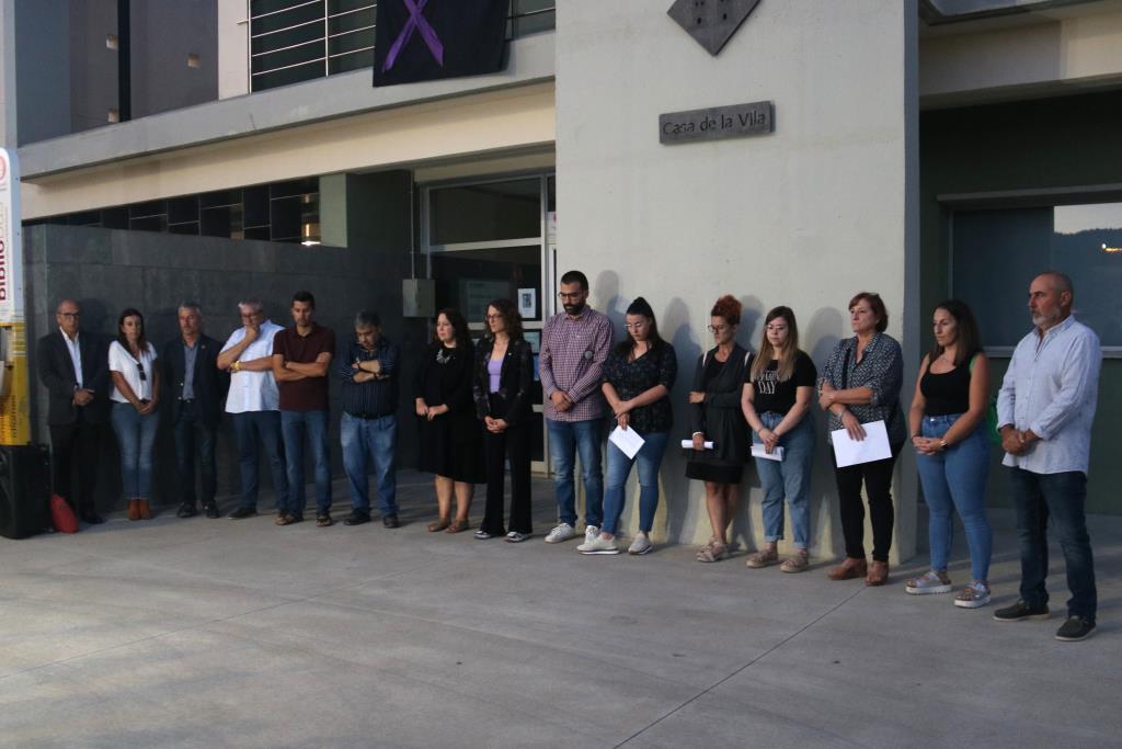 L’Ajuntament de Torrelles de Foix decreta tres dies de dol pel feminicidi confirmat aquest dissabte. ACN