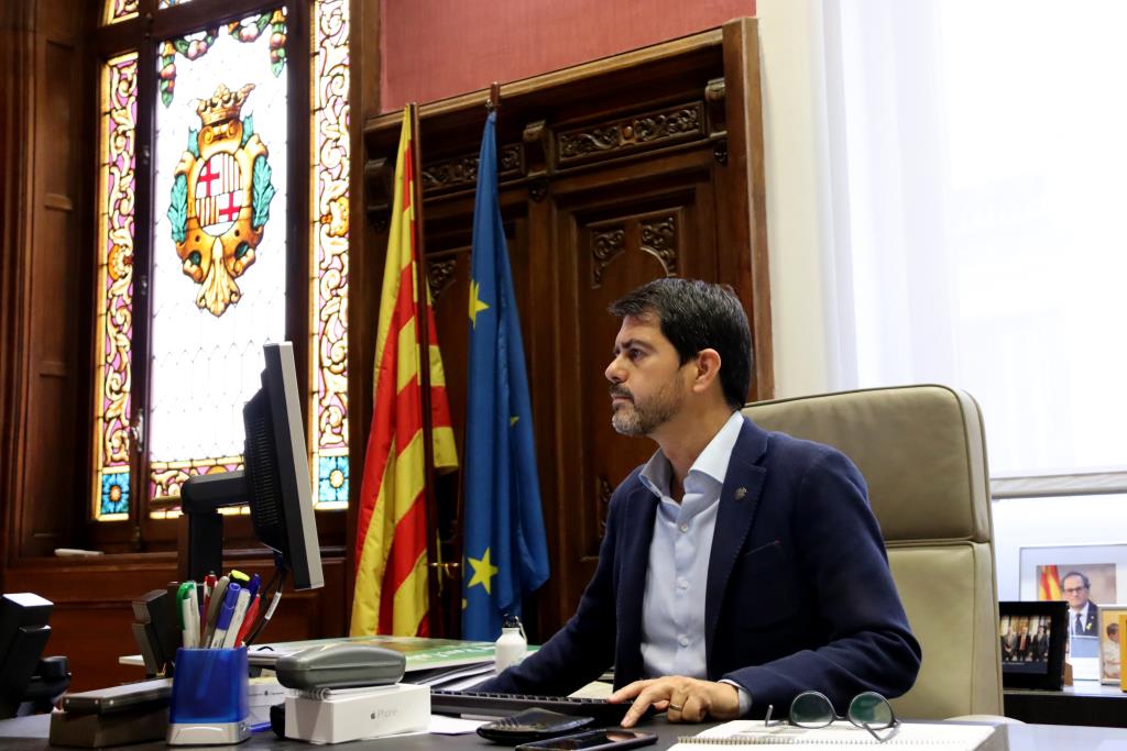 L'alcalde d'Igualada estén la mà al PSC i ERC: 