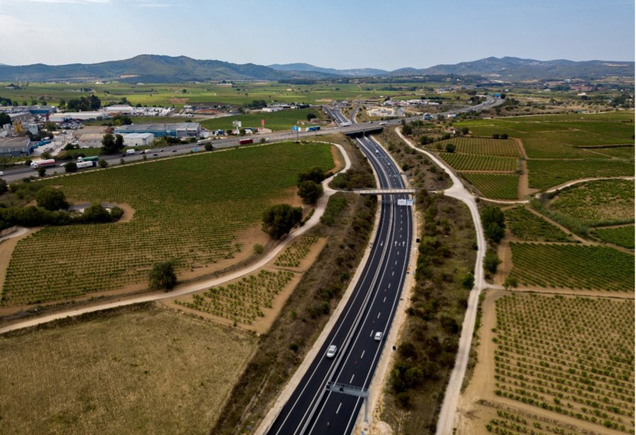 Les obres de millora de l'Eix Diagonal acabaran aquest desembre amb una inversió global de 81 MEUR. ACN