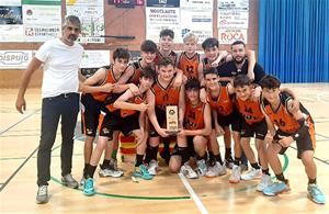 L’infantil masculí de l’AB Vendrell. Eix