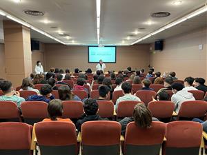 Més de 250 alumnes visiten l’Hospital de Vilafranca per millorar la seva orientació professional. CSAPG