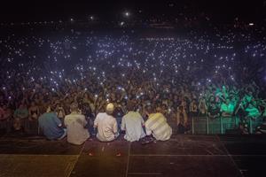 Més de 30.000 persones assisteixen al 10è aniversari de les Barraques de Sitges 