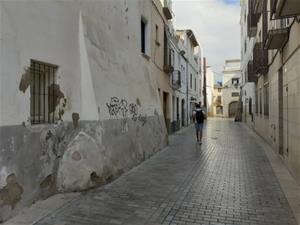 Més presència policial i més neteja, primeres accions cap a la taula de millora de la convivència a La Geltrú