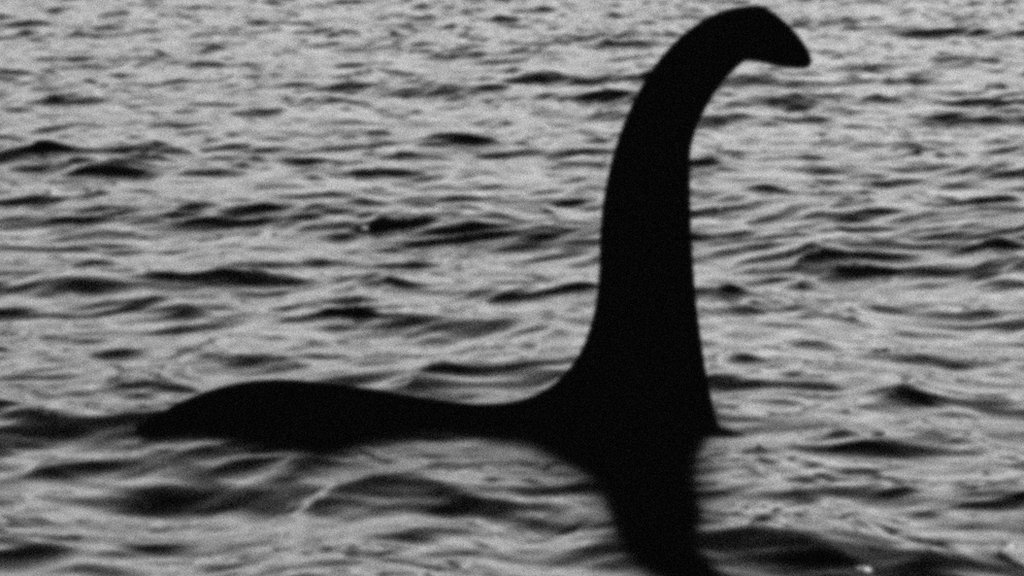 Monstre del llac Ness. Eix