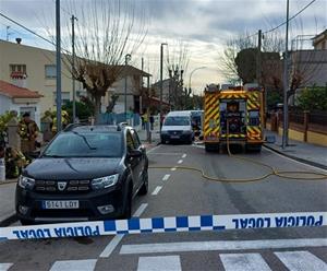 Mor una dona en l’incendi d’un edifici a Segur de Calafell