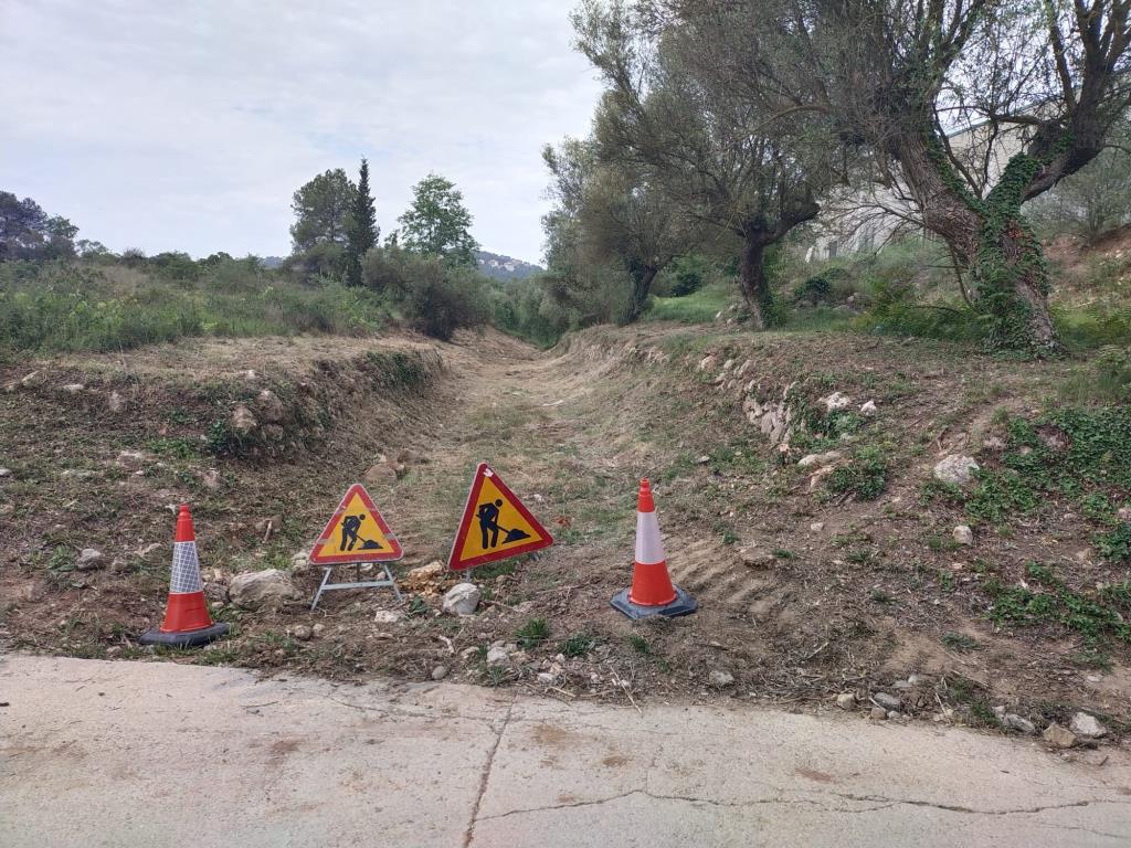 Nova actuació de neteja i manteniment de rieres a Canyelles. Ajuntament de Canyelles