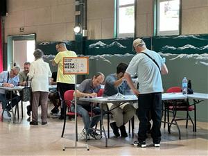 Obren amb normalitat els col·legis electorals de Canyelles
