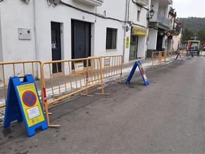 Obres renovació xarxa d'aigua a Canyelles