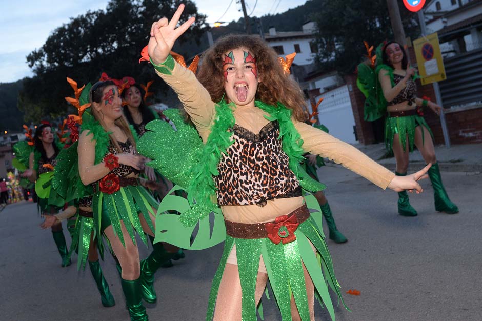 Olivella manté la flama del carnaval més enllà del Dimecres de Cendra. EIX