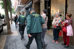 Presó provisional per a set detinguts al Camp de Tarragona acusats de pertànyer a una banda dedicada a les estafes. ACN
