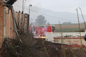 Protecció Civil activa el Plaseqcat per l'incendi sense ferits en la indústria de sabons d'Òdena