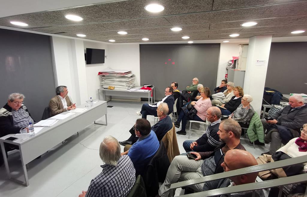 Reunió dels socialistes de l’Alt Penedès-Garraf . Eix