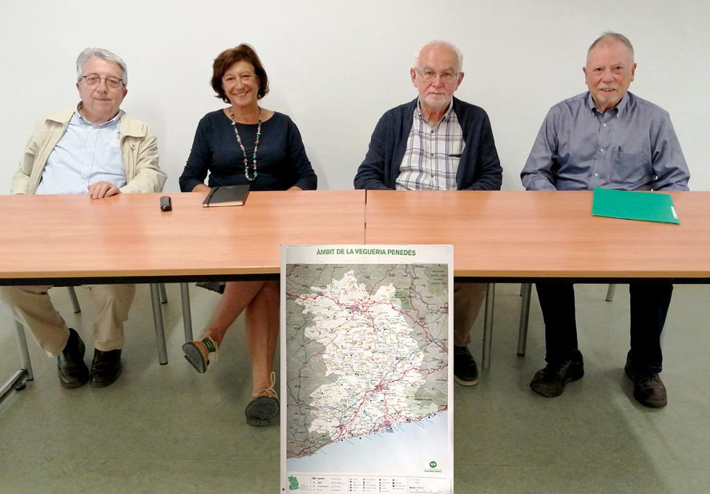 Roda de premsa de l'Associació Pro Vegueria Penedès. Eix