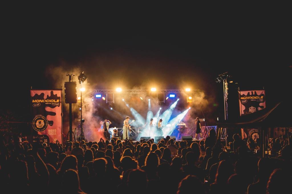 Sant Pere de Ribes descobreix noves veus aquest cap de setmana amb el festival Monocicle . Ajt Sant Pere de Ribes