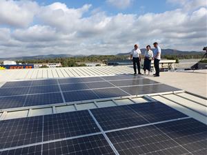 Sant Pere de Ribes invertirà 1,5 milions d’euros en els “sostres solars” dels equipaments