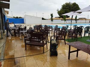 Santa Oliva avança l'obertura de la piscina d'estiu per oferir un espai de refugi de la calor a la ciutadania. Ajuntament de Santa Oliva