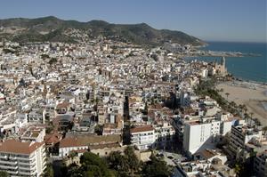 Sitges aconsegueix aplicar el recàrrec de l’IBI a un gran tenidor propietari d’habitatges buits. Ajuntament de Sitges