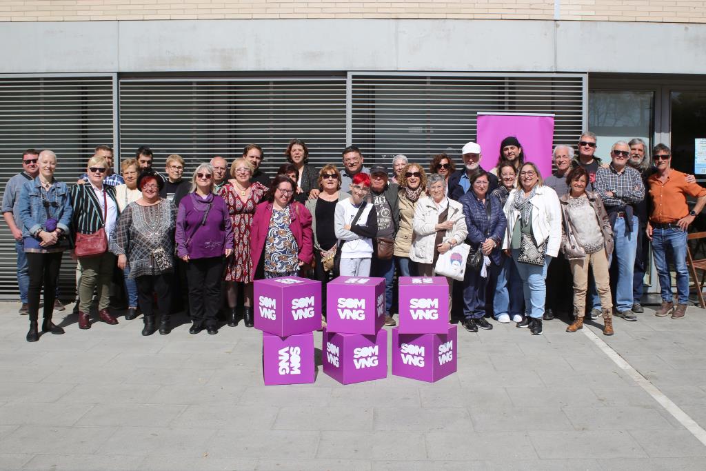 SOM VNG es reivindica com 'antídot al continuisme i als pactes de cadires'. SOM VNG