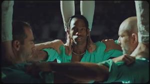 Travis Scott es converteix en casteller de Vilafranca a ‘Circus Maximus’ i ‘Sirens’. ACN