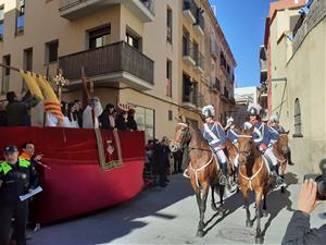Un centenar de cavalls i una norantena de carros i carruatges participen als Tres Tombs de Vilanova i la Geltrú. Ajuntament de Vilanova