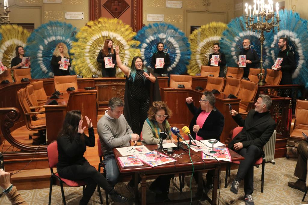 Un gran concurs de Drag Queens donarà el tret de sortida al Carnaval de Sitges. Ajuntament de Sitges