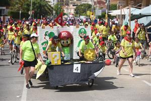 Un miler de persones van participar a la 79a Festa de la Bicicleta del Vendrell