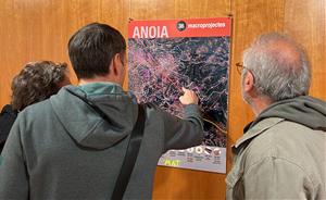 Una exposició reuneix tots els macroprojectes de renovables a l'Anoia: 