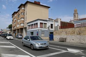 Una motocicleta atropella mortalment un vianant a l'avinguda Catalunya de Cubelles. ACN