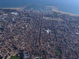 Vilanova i la Geltrú demana l'aplicació de les Zones de Baixes Emissions amb exempcions i moratòries de caràcter social. Ajuntament de Vilanova