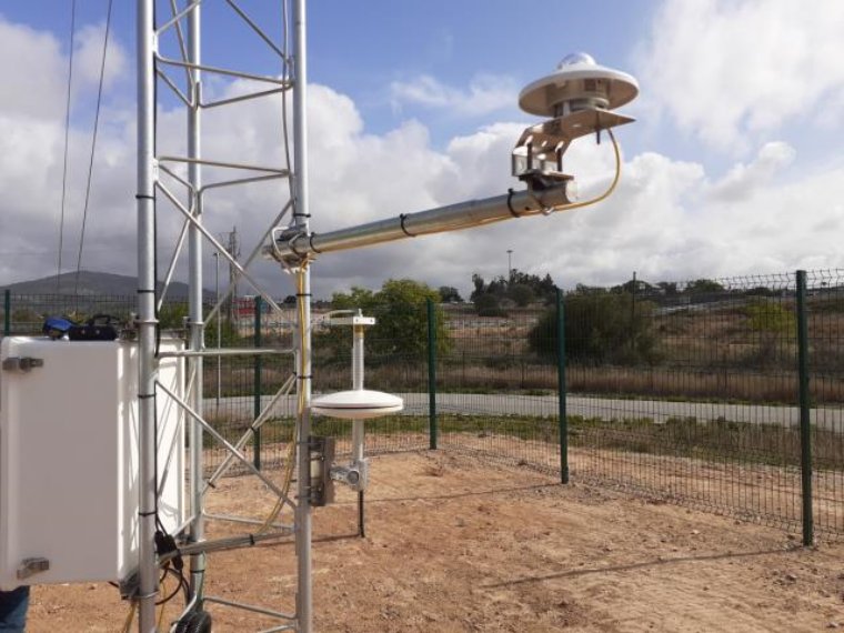 Vilanova i la Geltrú estrena una estació meteorològica automàtica. Ajuntament de Vilanova