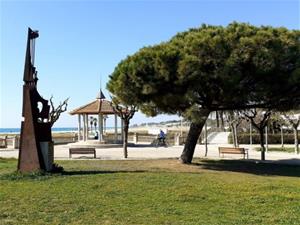 Vilanova rebrà 2 milions d'euros per remodelar el parc de Ribes Roges, amb una nova oficina de turisme. Ajuntament de Vilanova