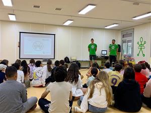 Alumnes d’escoles vilafranquines recullen més de 600 quilos de residus al voltant de Vilafranca